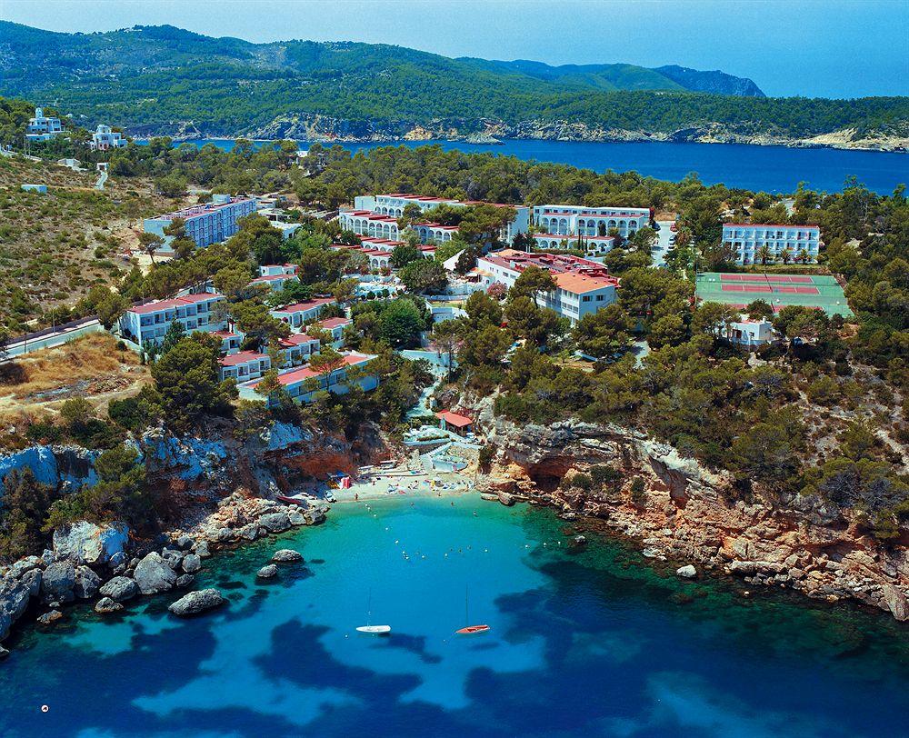 Bg Portinatx Beach Club Hotel Екстер'єр фото