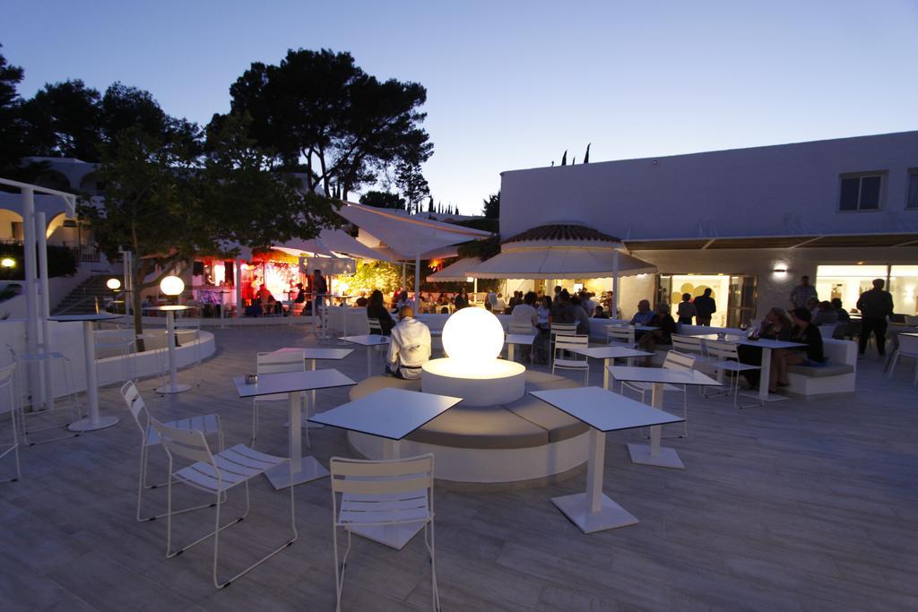 Bg Portinatx Beach Club Hotel Екстер'єр фото