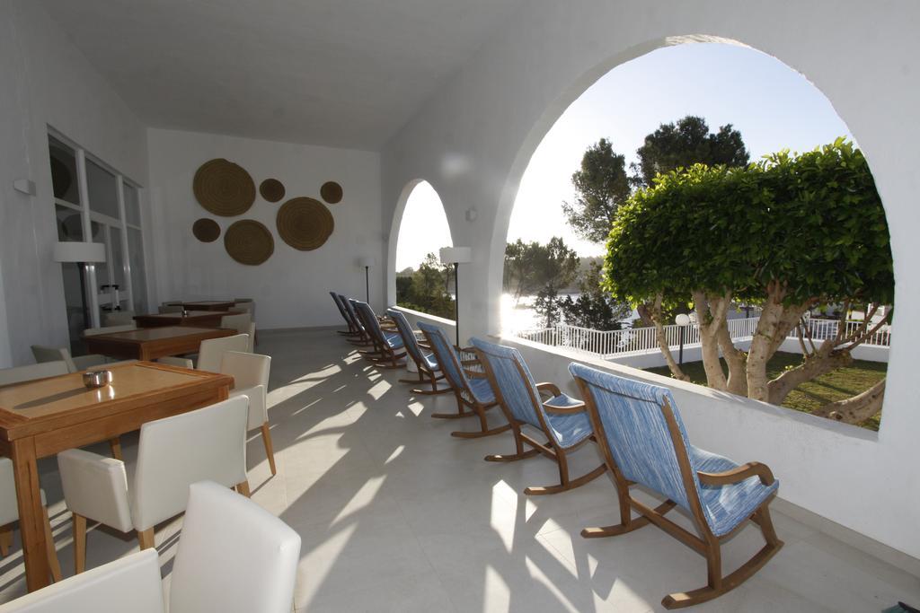 Bg Portinatx Beach Club Hotel Екстер'єр фото
