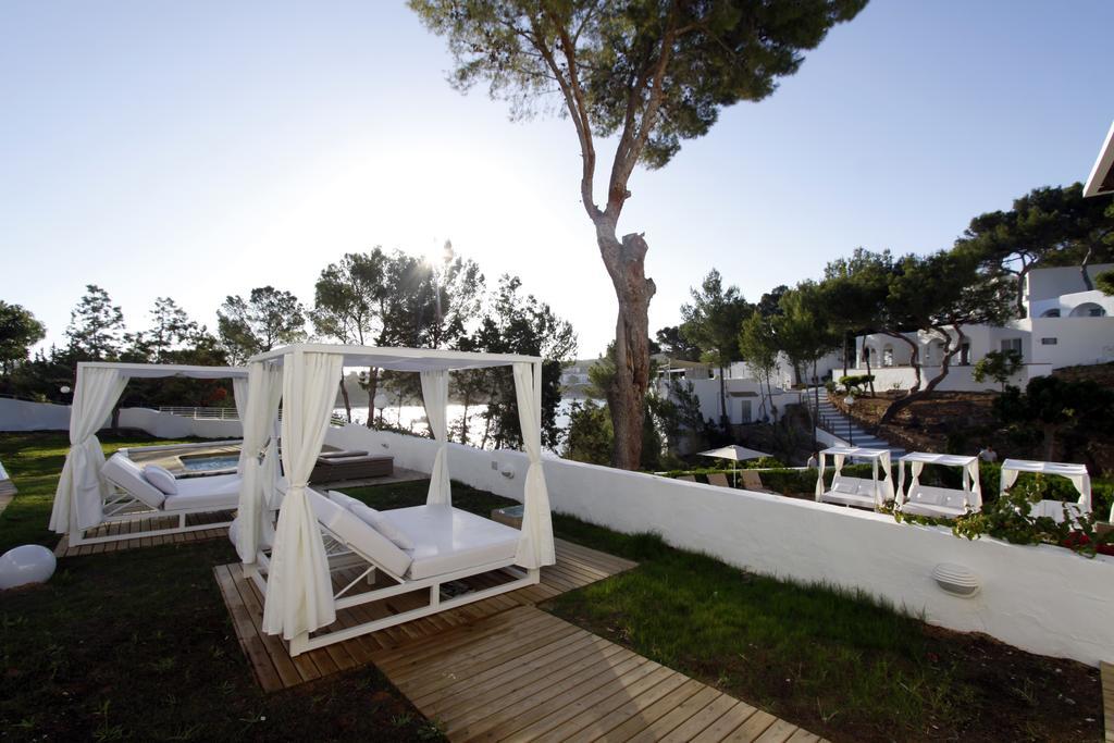 Bg Portinatx Beach Club Hotel Екстер'єр фото