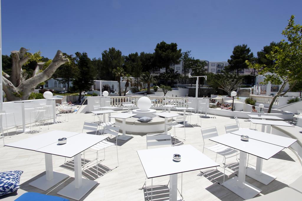 Bg Portinatx Beach Club Hotel Екстер'єр фото